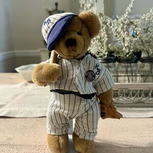 Knickerbocker collectible musical Bear “Alexander”